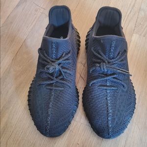 Adidas Yeezy Boost 350 V2 ‘Black Non-Reflective’ FU9006